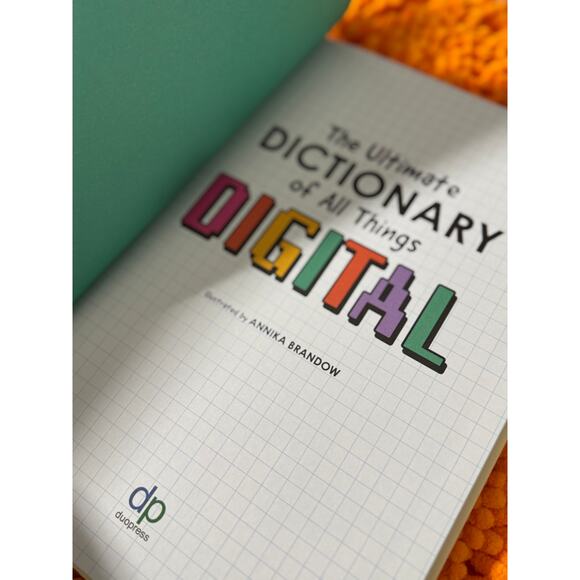 The Ultimate Dictionary of All Things Digital Kids Hardcover Book 2022 - Picture 4 of 5
